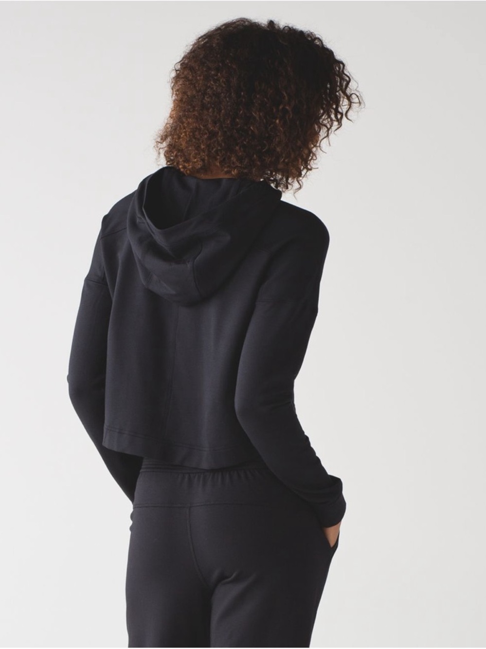 Lululemon Ceremony Pullover - Picture 2 of 4